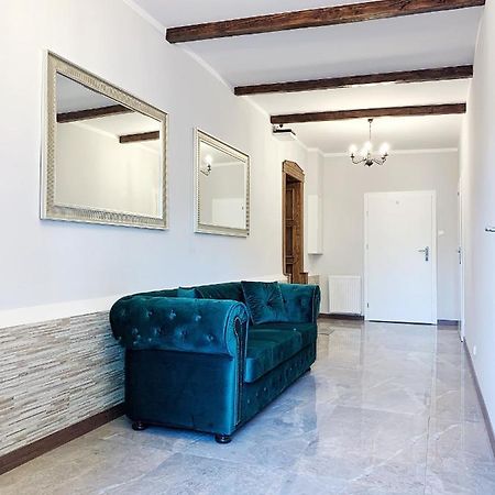 Apartamenty Zz Obryta Екстериор снимка