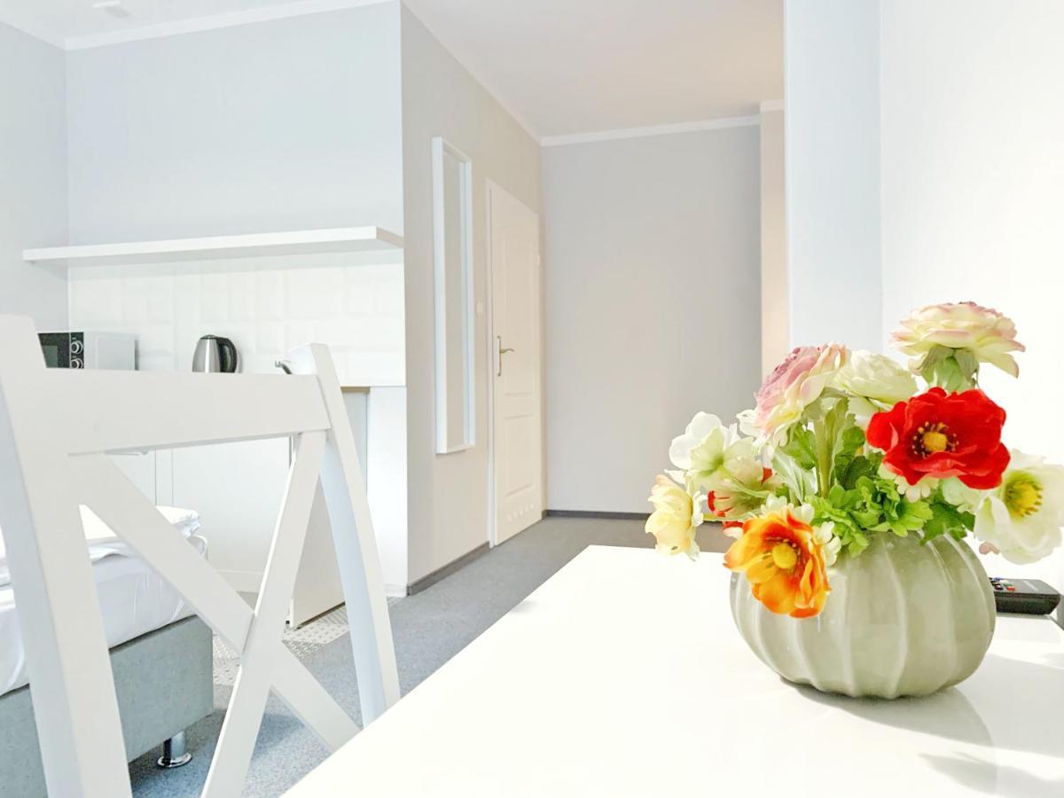 Apartamenty Zz Obryta Екстериор снимка