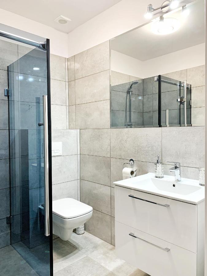 Apartamenty Zz Obryta Екстериор снимка